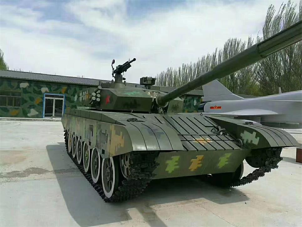 新县坦克模型